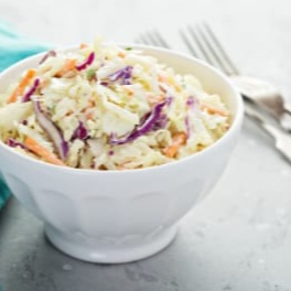 Ensalada Coleslaw.