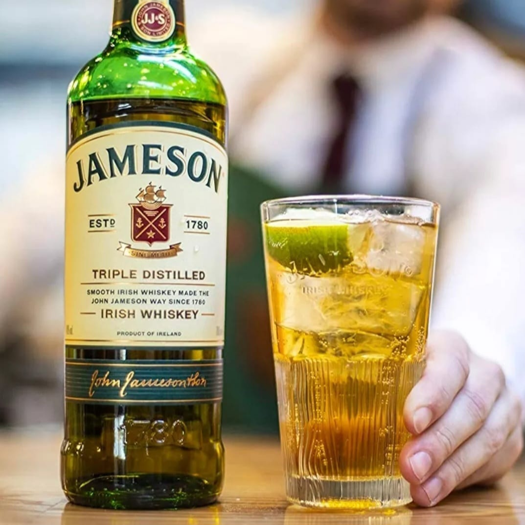 Whisky  Jameson.